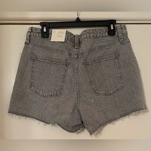Universal Thread Grey Button Fly Shorts